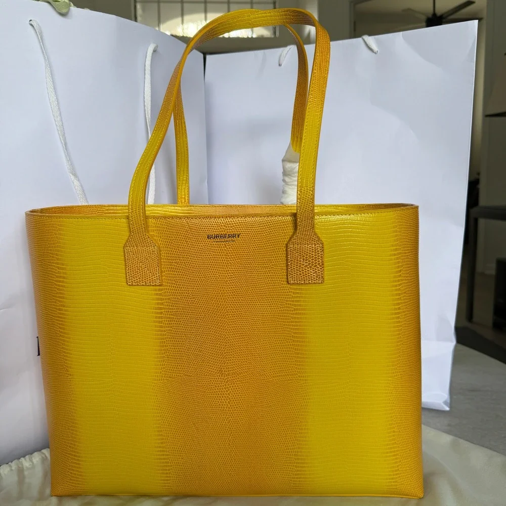 Burberry London Tote Bag Yellow Lizard Embossed Leather Shopper Handbag New‎